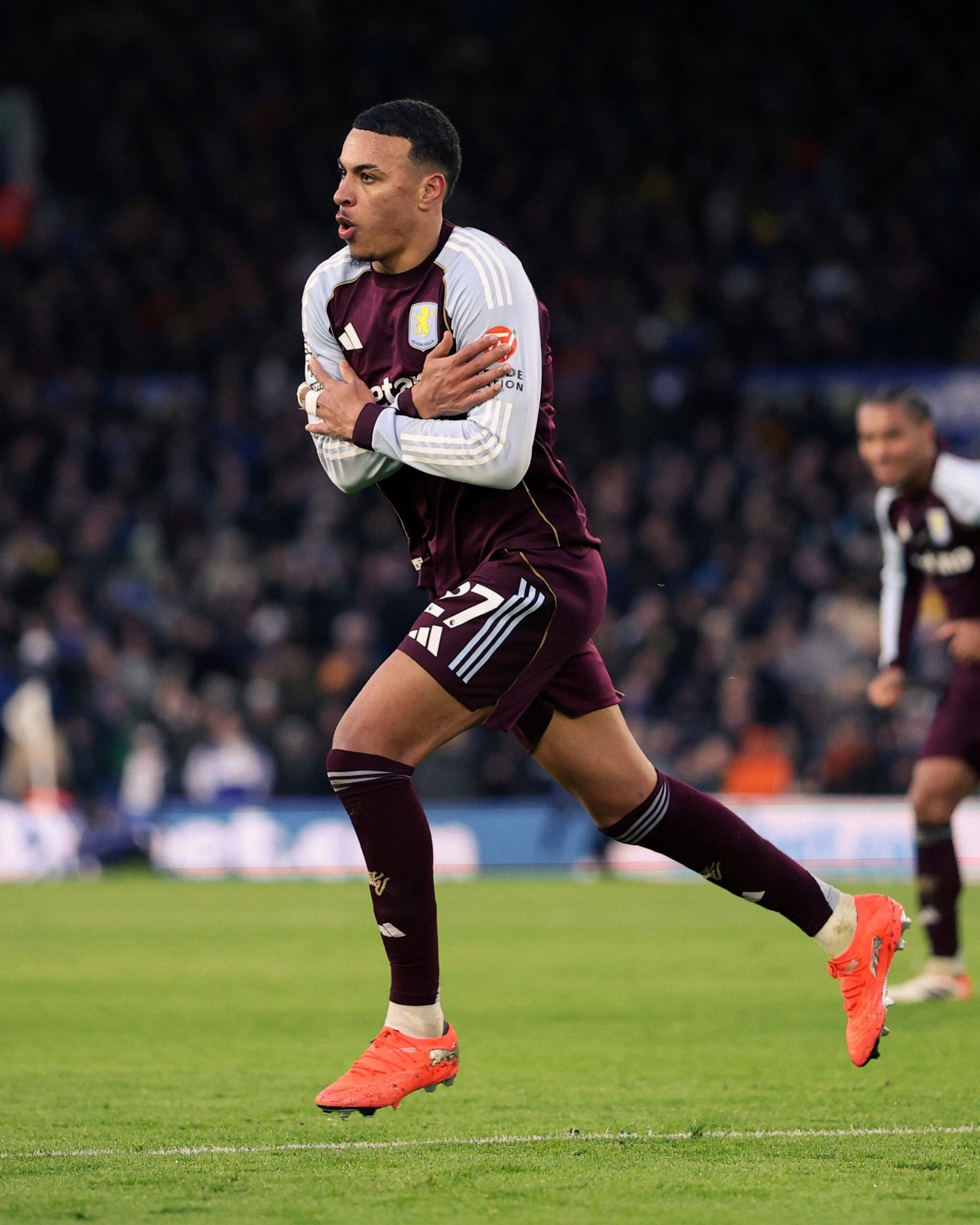 G6c1HlDXMAAfO N scaled